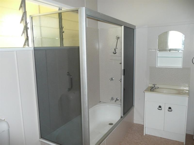 55 Quail Street, Longreach QLD 4730