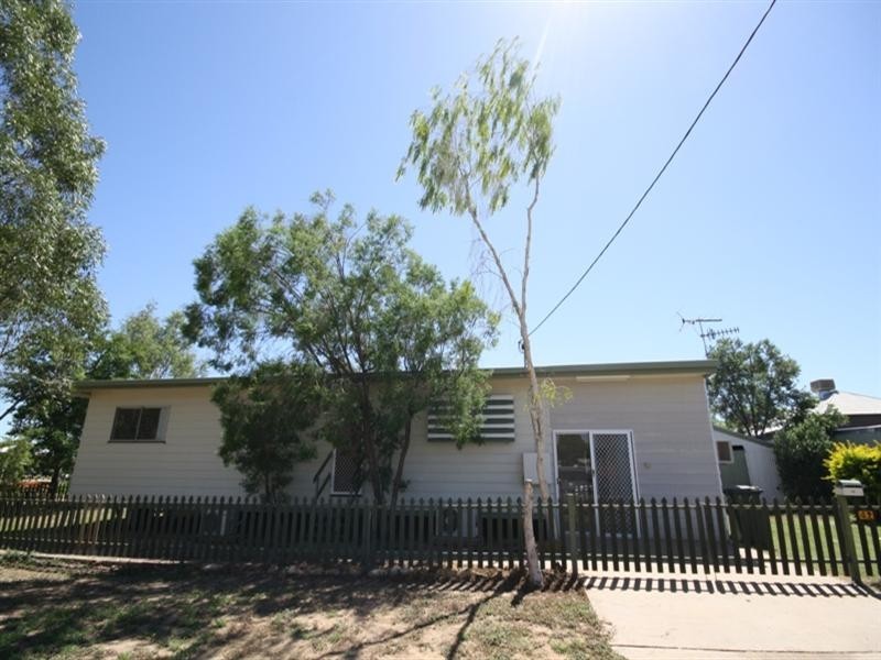 42 Plover Street, Longreach QLD 4730