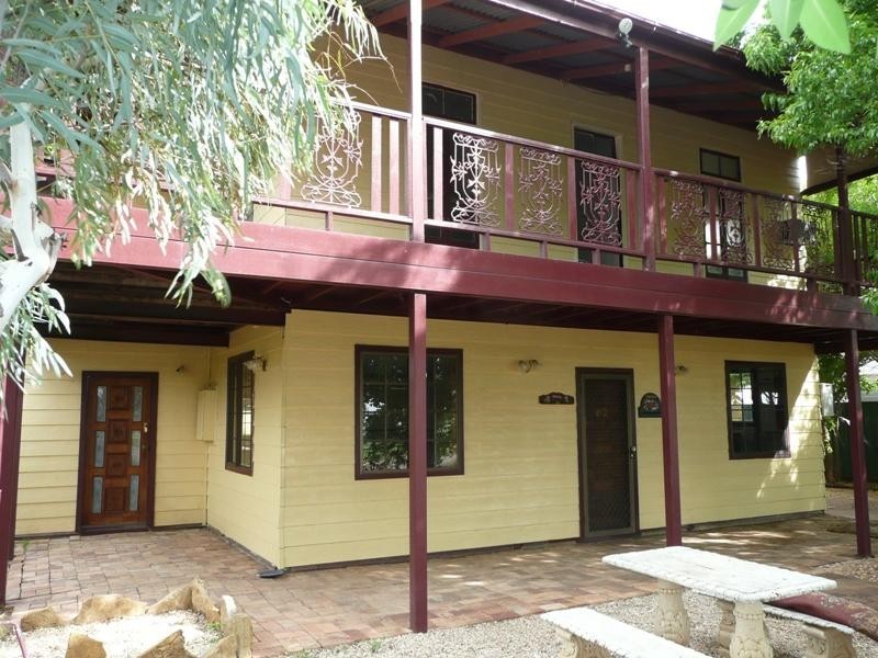 62 Galah Street, Longreach QLD 4730