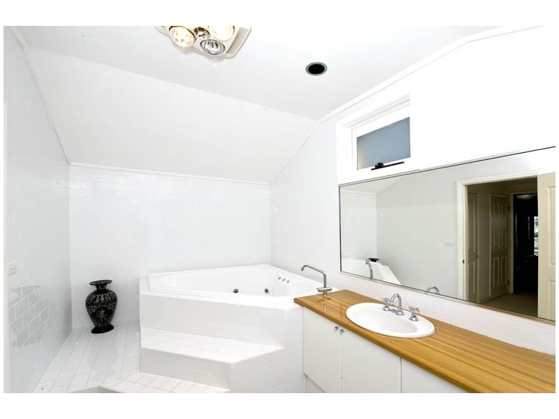 22 Clifford Avenue, Fairlight NSW 2094