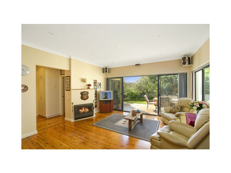 2 Ashworth Avenue, Belrose NSW 2085