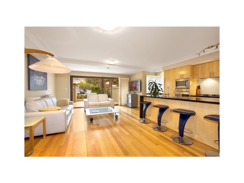 2/34-38 Victoria Parade, Manly NSW 2095