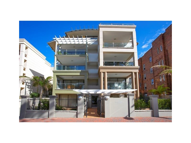 2/34-38 Victoria Parade, Manly NSW 2095