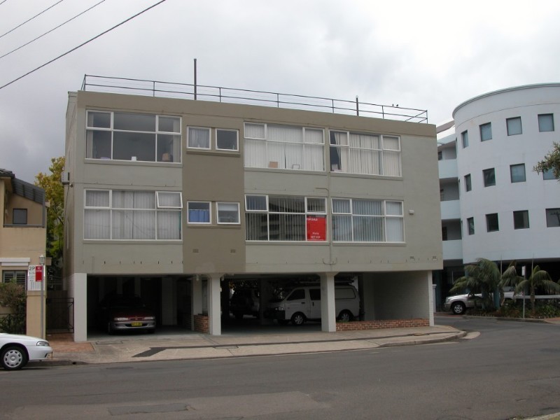 18/2-4 Pine Street, Manly NSW 2095