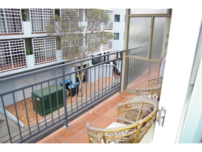 18/2-4 Pine Street, Manly NSW 2095