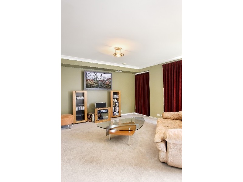 23 Seaview Parade, Belrose NSW 2085