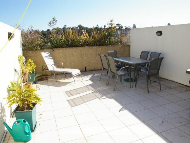 17/35 Dalley Street, Queenscliff NSW 2096