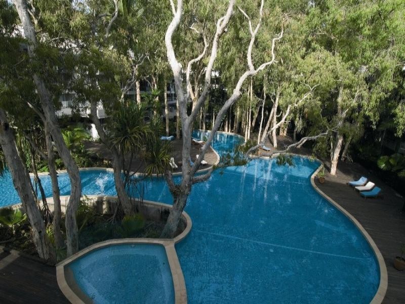 47 Williams Esplanade, Palm Cove QLD 4879