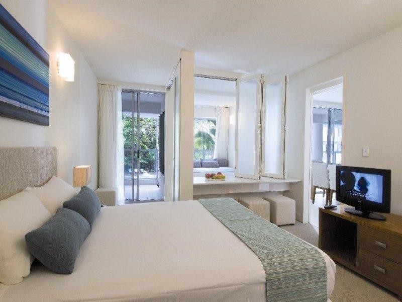47 Williams Esplanade, Palm Cove QLD 4879