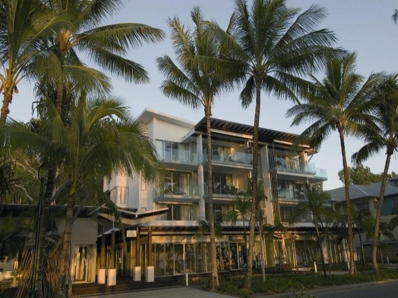 47 Williams Esplanade, Palm Cove QLD 4879