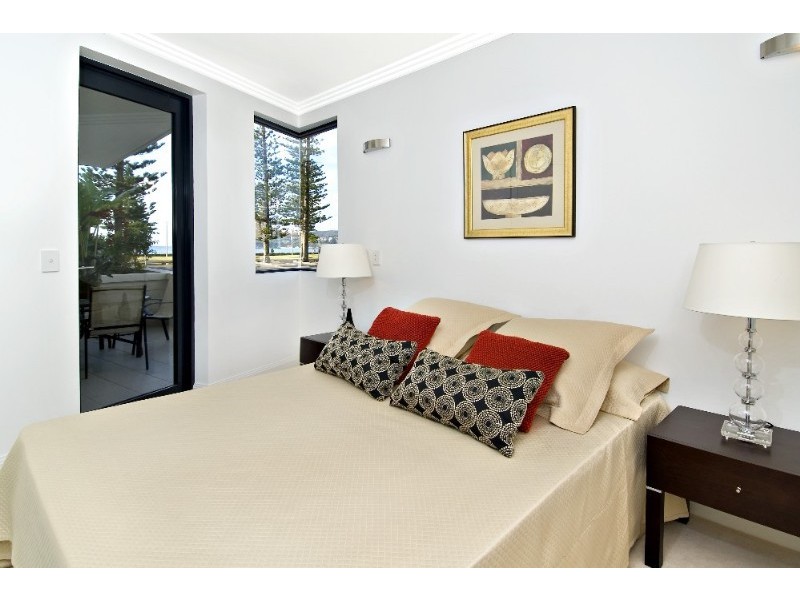 2/81 North Steyne, Manly NSW 2095