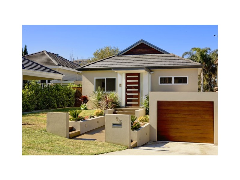 5 Calder Street, North Curl Curl NSW 2099