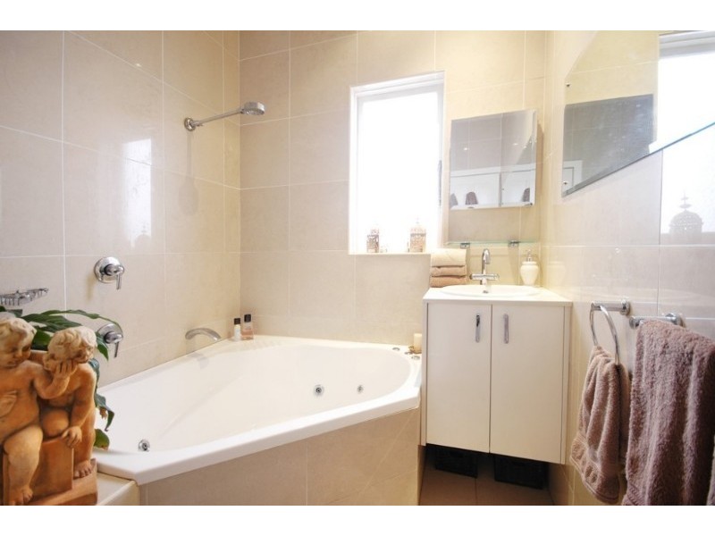 24 Greycliffe Street, Manly NSW 2095
