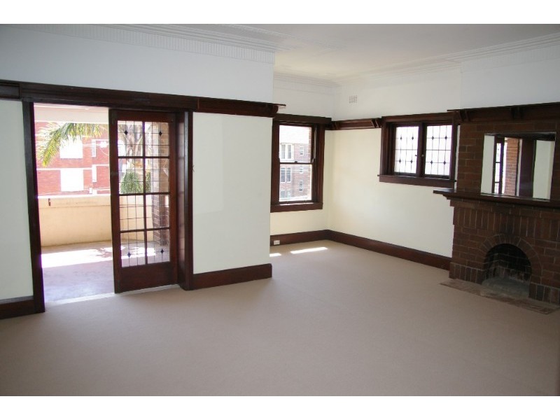 4/13 Cove Avenue, Manly NSW 2095