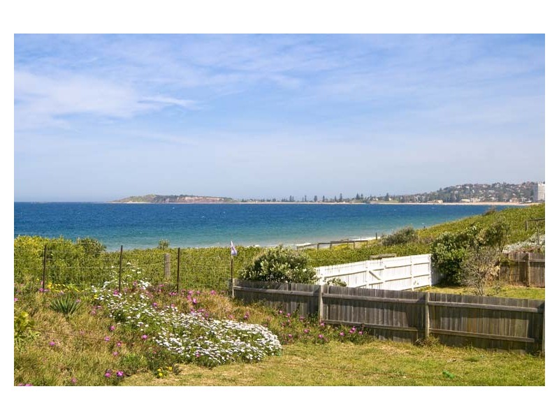 2 Tourmaline Street, Narrabeen NSW 2101