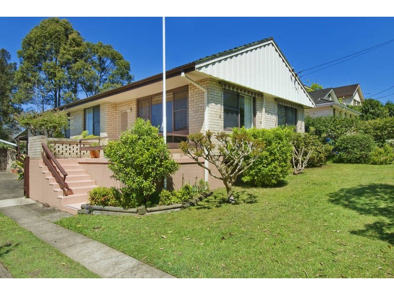 4 Nyrang Road, Allambie Heights NSW 2100