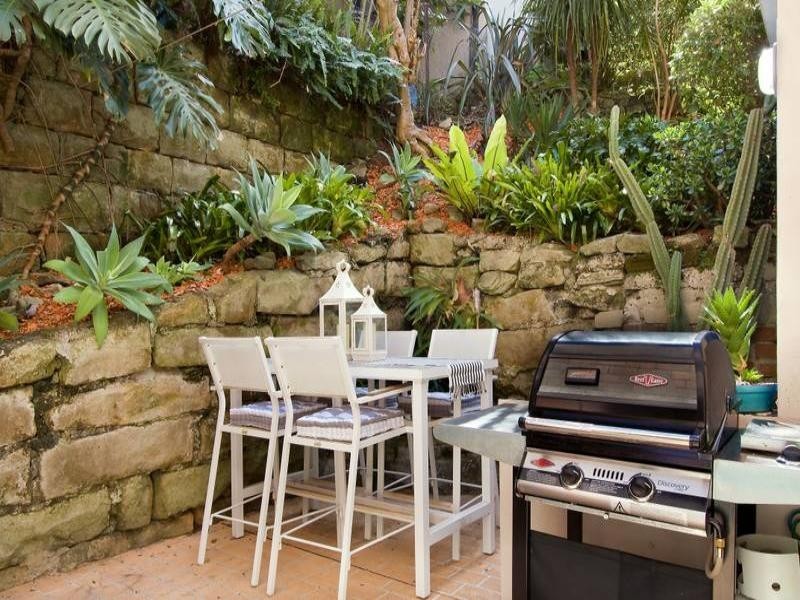 1/15 Bolingbroke Parade, Fairlight NSW 2094