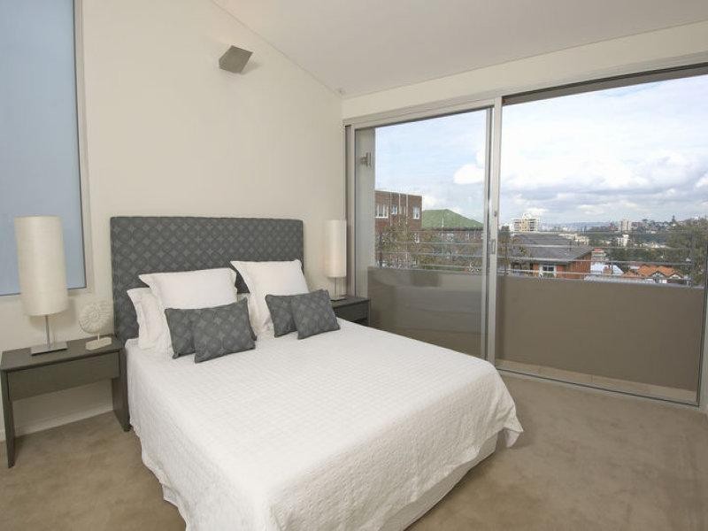 55 Pavilion Street, Manly NSW 2095