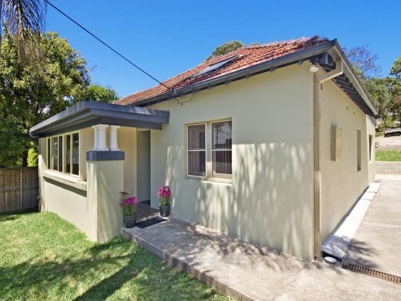 111 Frenchs Forest Road, Seaforth NSW 2092