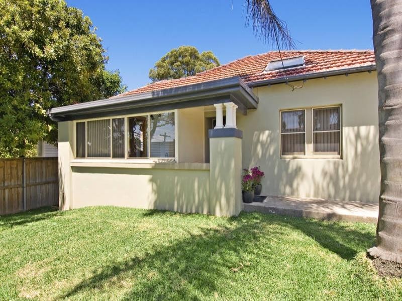 111 Frenchs Forest Road, Seaforth NSW 2092