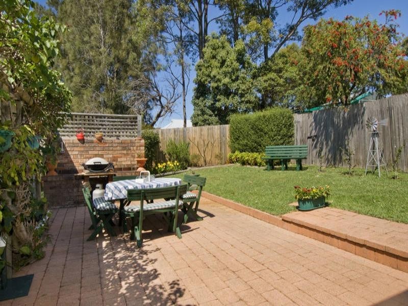 4 Nyrang Road, Allambie Heights NSW 2100