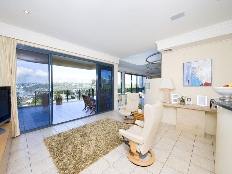 1B Edgecliffe Esplanade, Seaforth NSW 2092