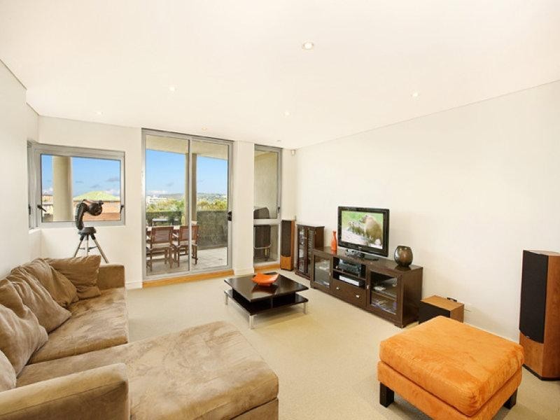 10/63-67 Pavilion Street, Queenscliff NSW 2096