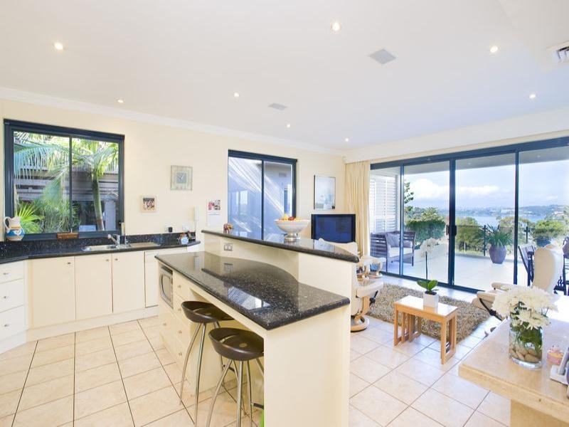 1B Edgecliffe Esplanade, Seaforth NSW 2092