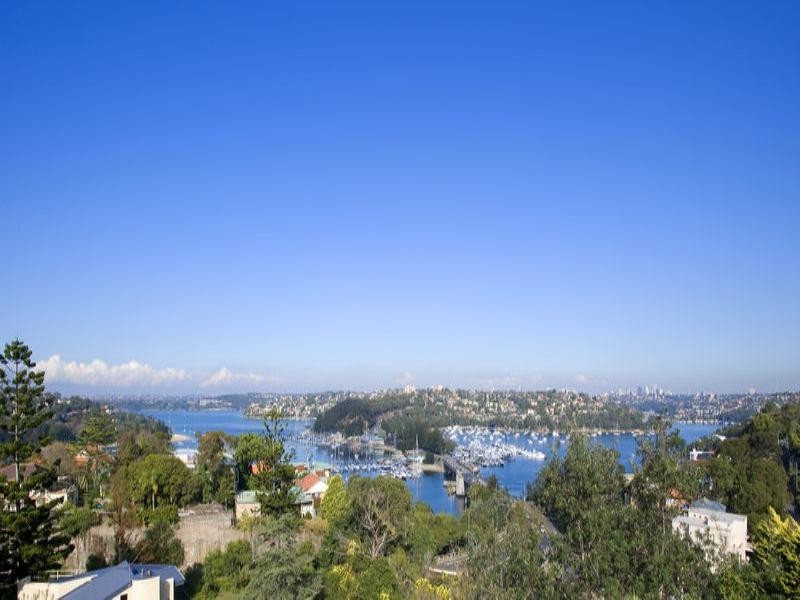 1B Edgecliffe Esplanade, Seaforth NSW 2092