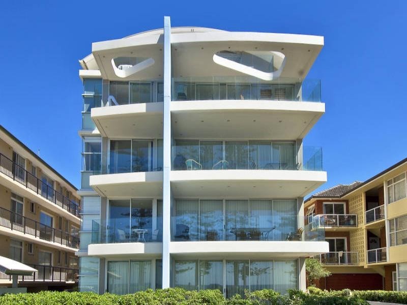 2/110 North Steyne, Manly NSW 2095