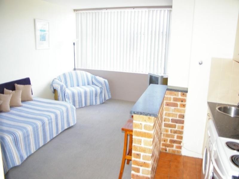 2/2-4 Pine Street, Manly NSW 2095