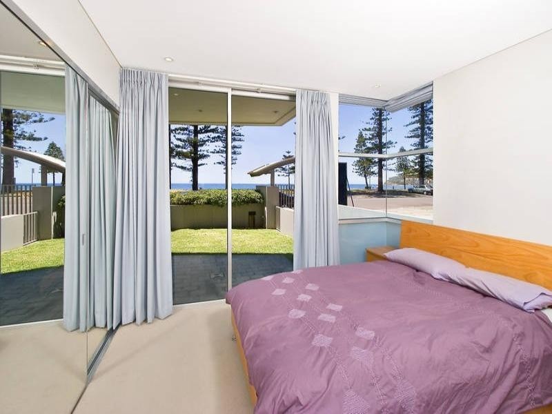 2/110 North Steyne, Manly NSW 2095