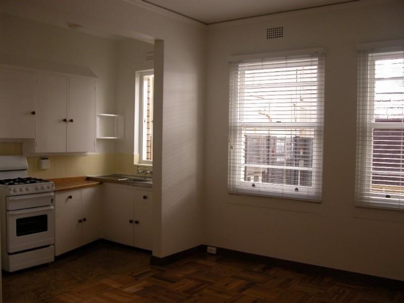 8/84A Darley Road, Manly NSW 2095