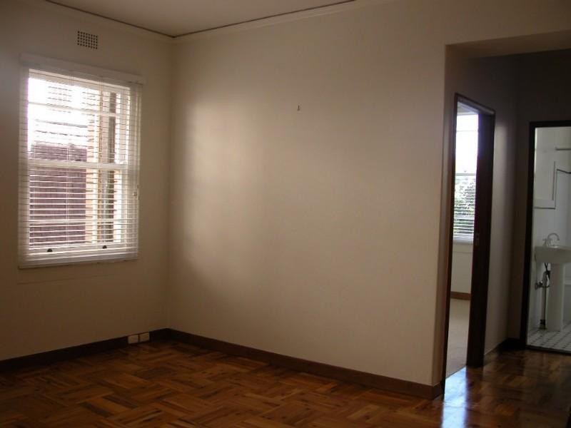 8/84A Darley Road, Manly NSW 2095