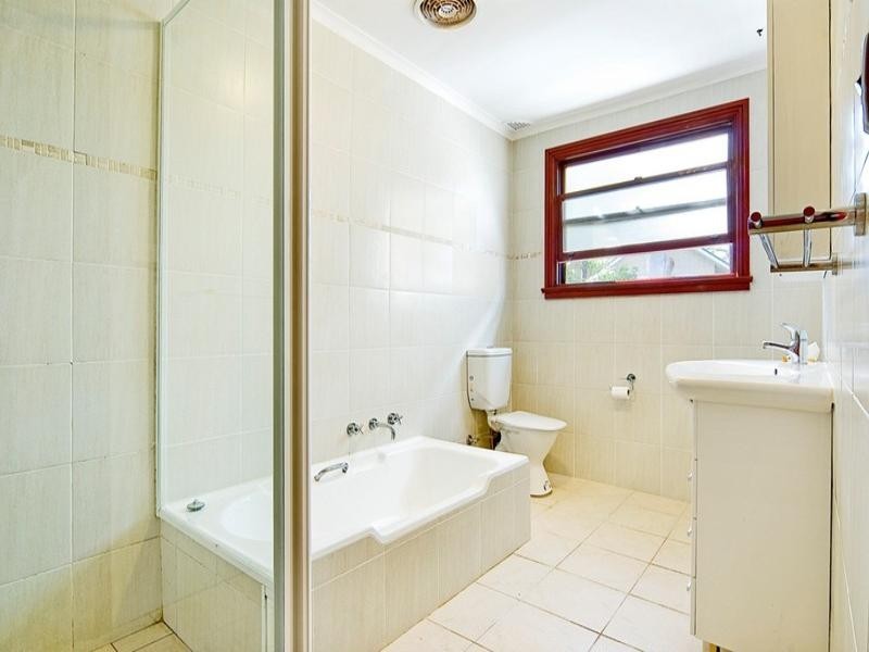 5 Gilliana Place, Frenchs Forest NSW 2086