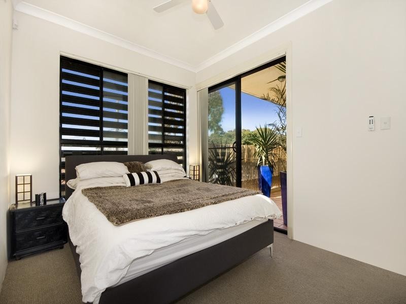 16/1-5 The Crescent, Dee Why NSW 2099