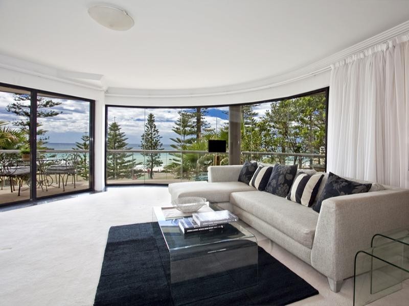 9/102 North Steyne, Manly NSW 2095