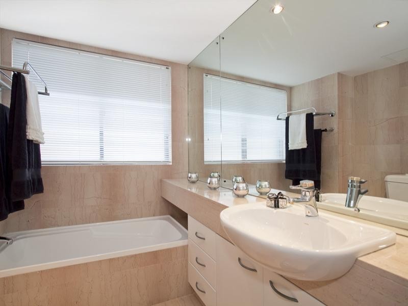 9/102 North Steyne, Manly NSW 2095