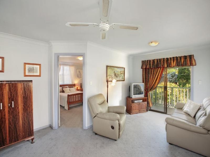 10 Bate Avenue, Allambie Heights NSW 2100