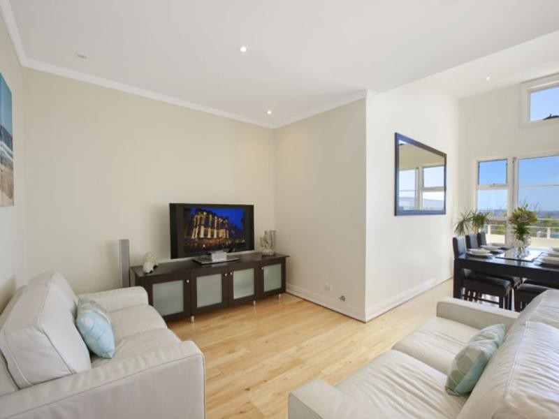 4/2-3 Berry Avenue, Fairlight NSW 2094