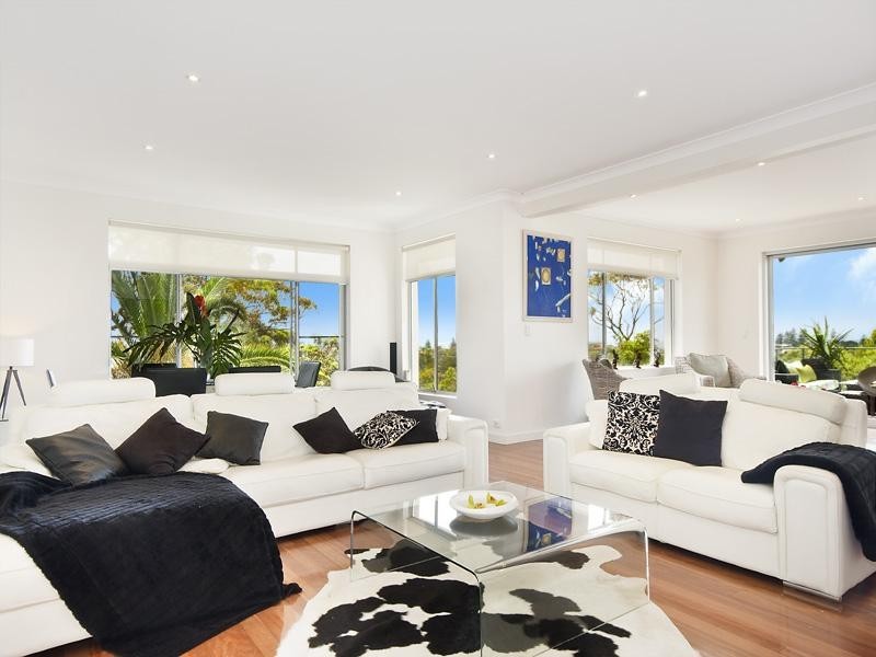 29 Woorarra Avenue, Narrabeen NSW 2101