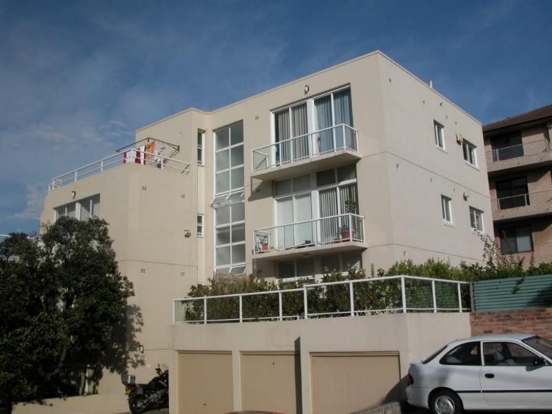 10/24 Queenscliff Road, Queenscliff NSW 2096