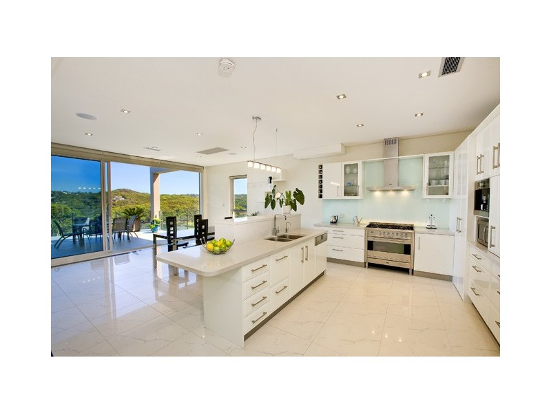 36 Gurney Crescent, Seaforth NSW 2092