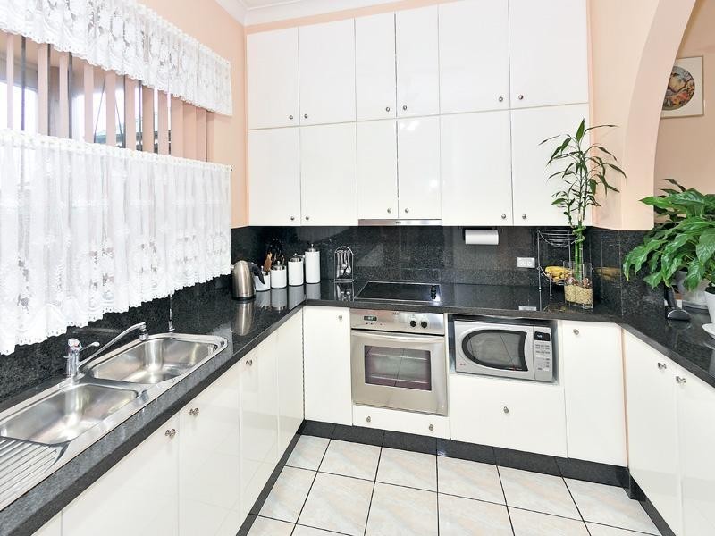 38 Wentworth Avenue, Mascot NSW 2020