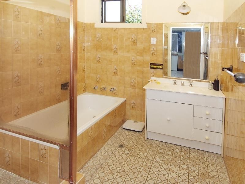 29 Wassell Street, Chifley NSW 2036