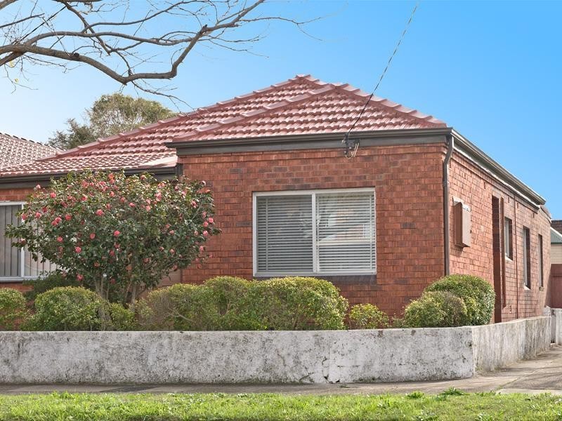 9 Lyon Street, Mascot NSW 2020