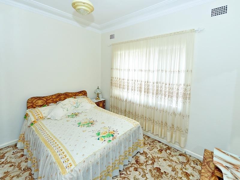 9 Lyon Street, Mascot NSW 2020