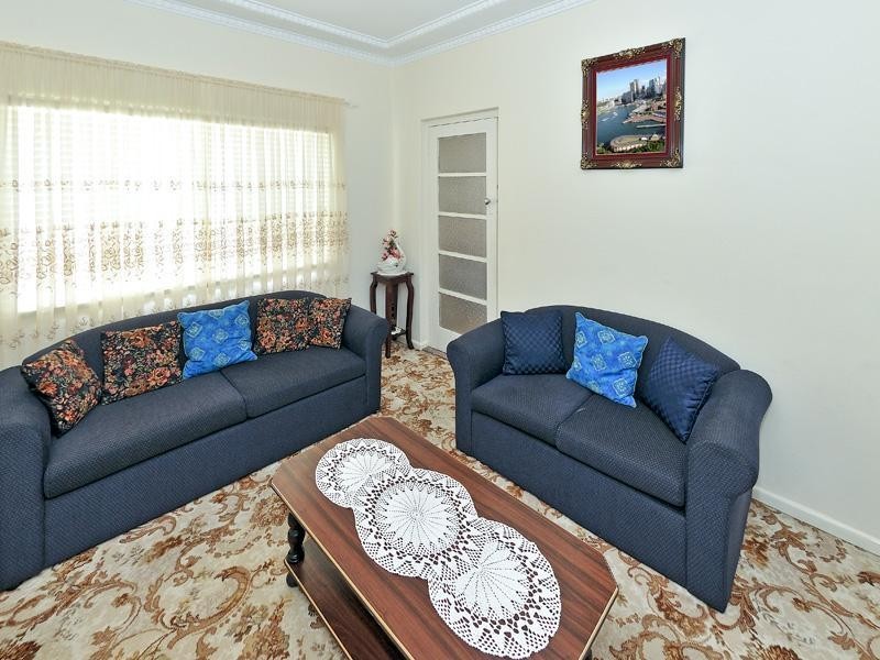 9 Lyon Street, Mascot NSW 2020