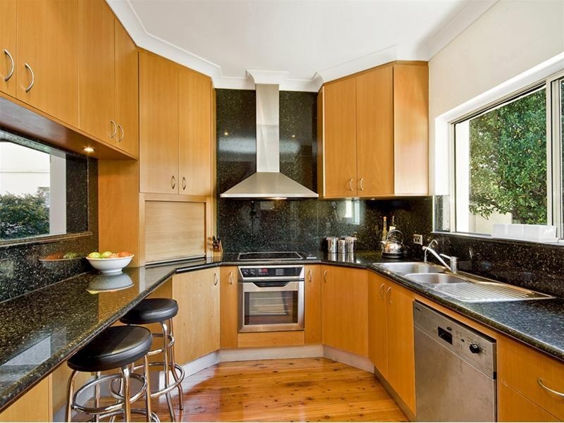 108 Tenterden Road, Botany NSW 2019