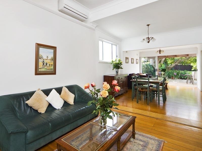 24 Edgehill Avenue, Botany NSW 2019